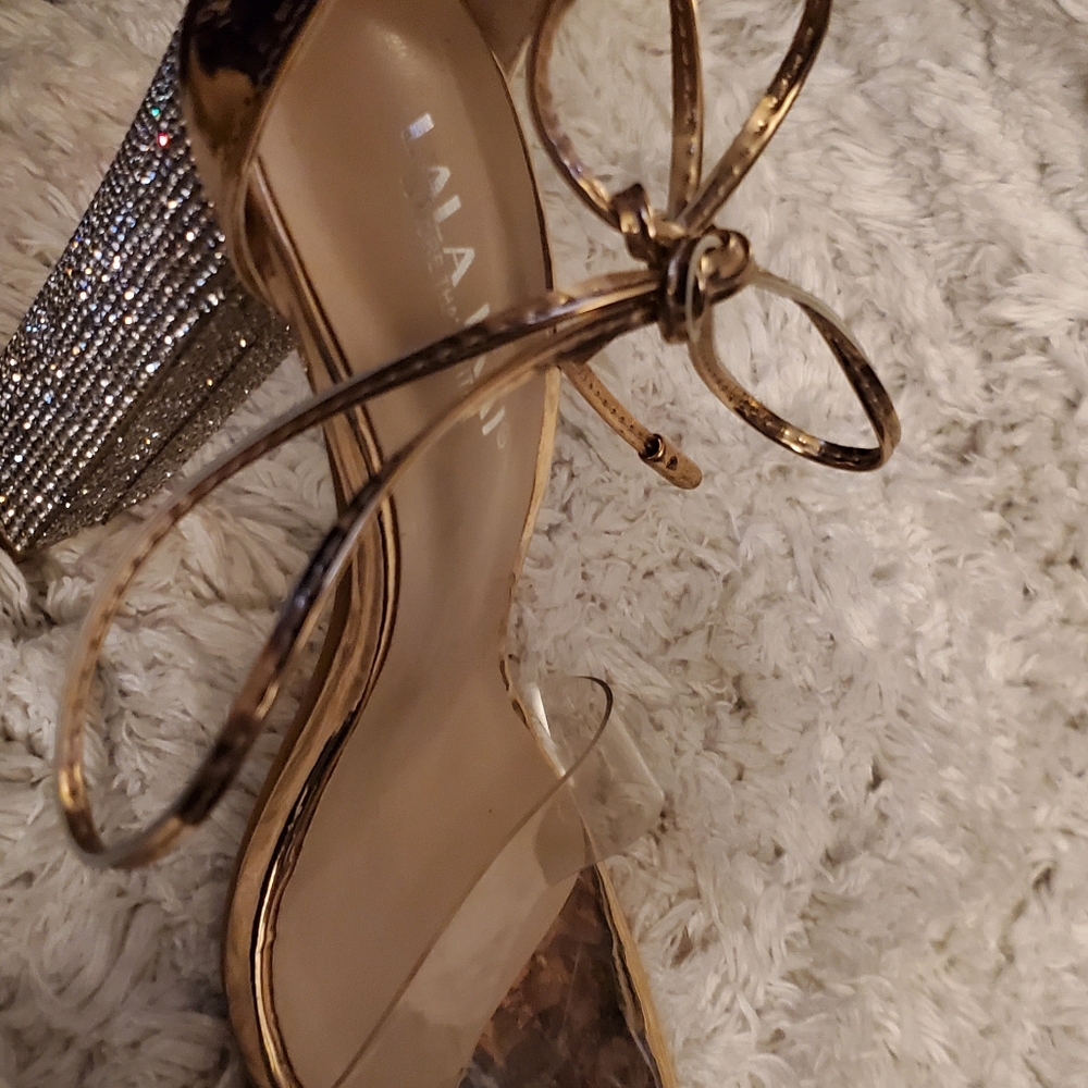 Glittering nude and clear sandal he'll for party or any events